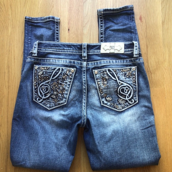 Miss Me Denim - Miss Me Embellished Skinny Medium Wash Jeans sz 28